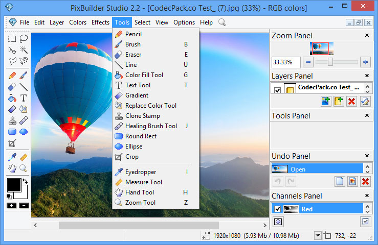 Скриншот (снимок экрана) PixBuilder Studio
